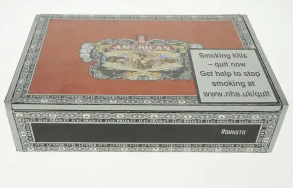 Alec Bradley American Classic Robusto -box of 24