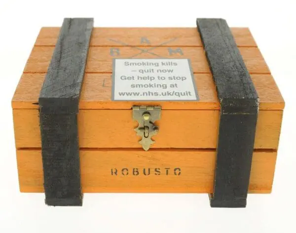 Alec Bradley Black Market Estelí Robusto – Box of 24 Cigars