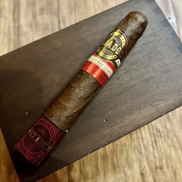 Aliados EPC Robusto - Box of 20