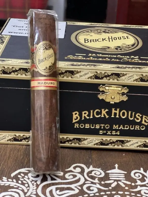 Brick House Maduro Robusto Cigar - Image 2