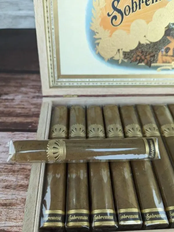 DTT - Sombremesa Brulee Robusto - Box of 13 - Image 2