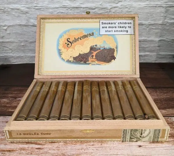 DTT - Sombremesa Brulee Toro - Box of 13