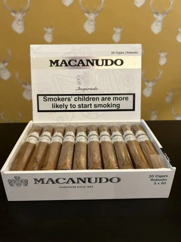 Macanudo Inspirado White Robusto - Box of 20