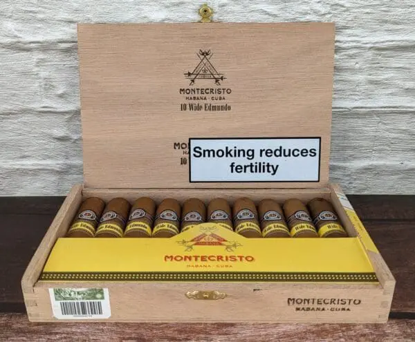 Montecristo Wide Edmundo - Box of 10 - Image 2