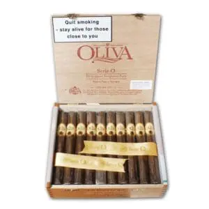 Oliva Serie O Corona - Box of 20