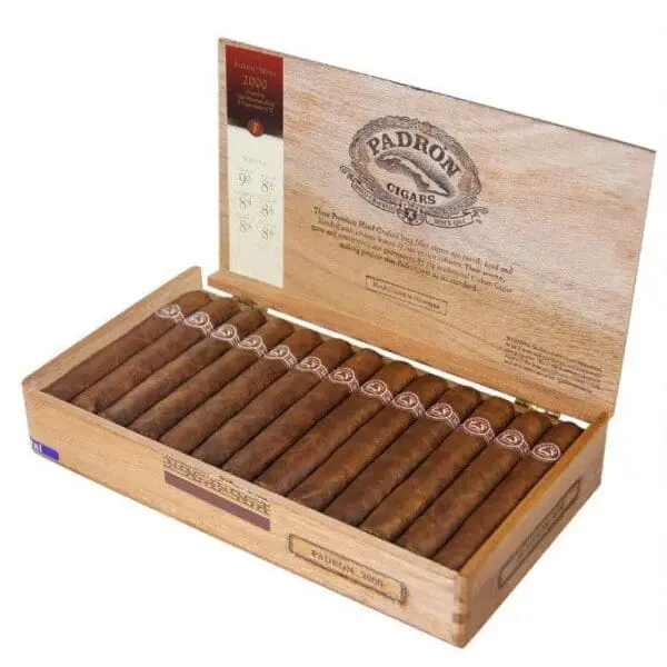Padron 2000 Robusto Natural Box of 26