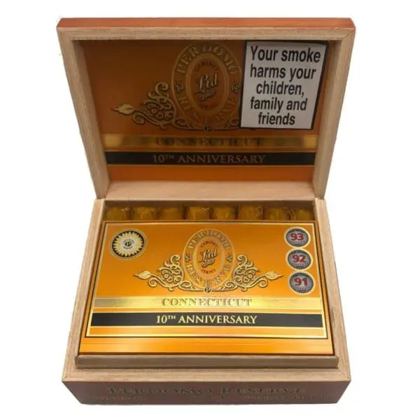 Perdomo 10th Anniversary Connecticut Robusto - Box of 25