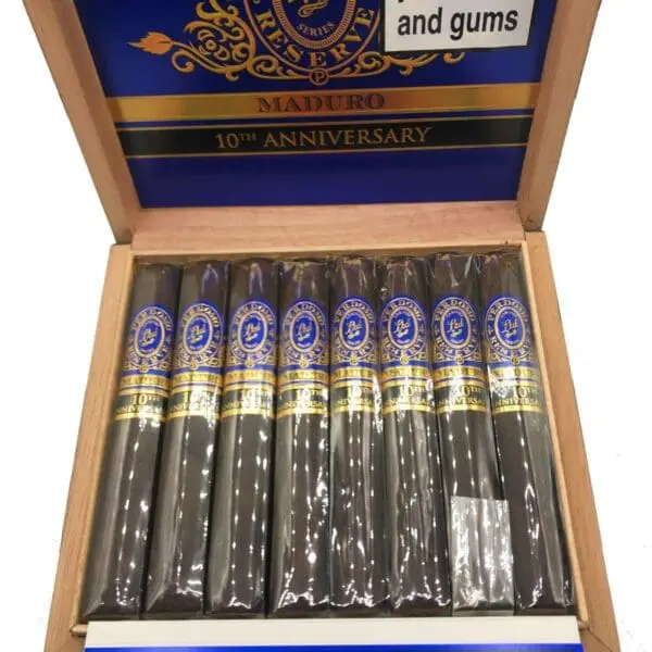 Perdomo 10th Anniversary Maduro Epicure - Box of 25