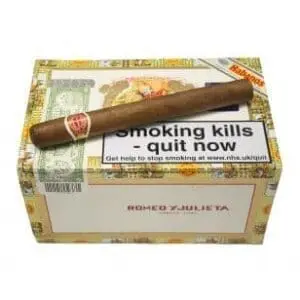 Romeo y Julieta Cazadores -Cabinet of 25