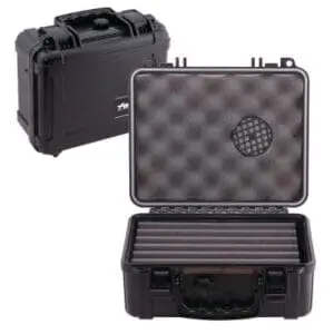 Xikar Travel Humidor Black for 20 Cigars