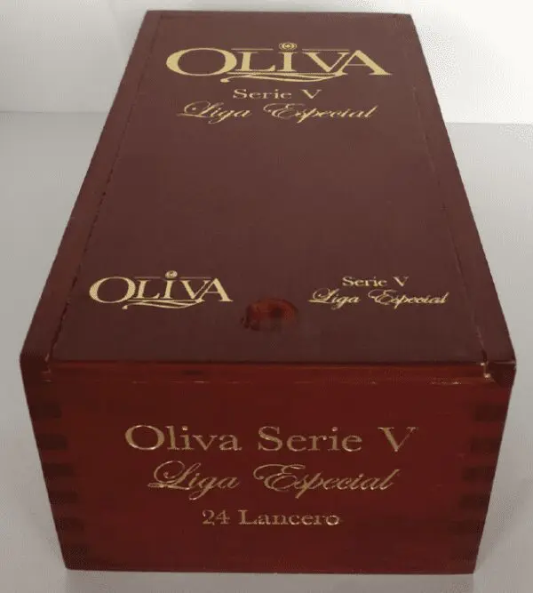 Oliva Serie V Liga Especial Lancero box