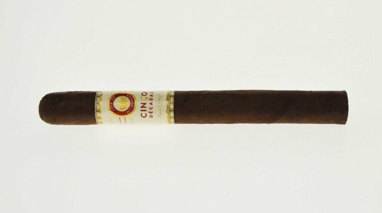Joya De Nicaragua Cinco Decadas El General Cigar