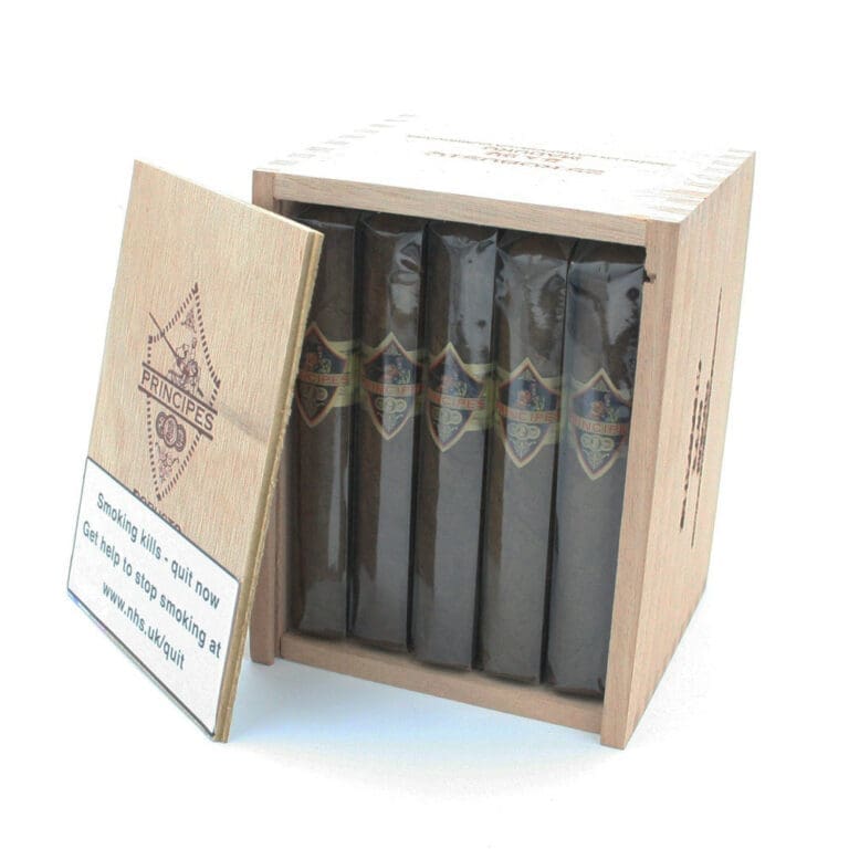 La Aurora Principes Long Filler Maduro Robusto Box of 25