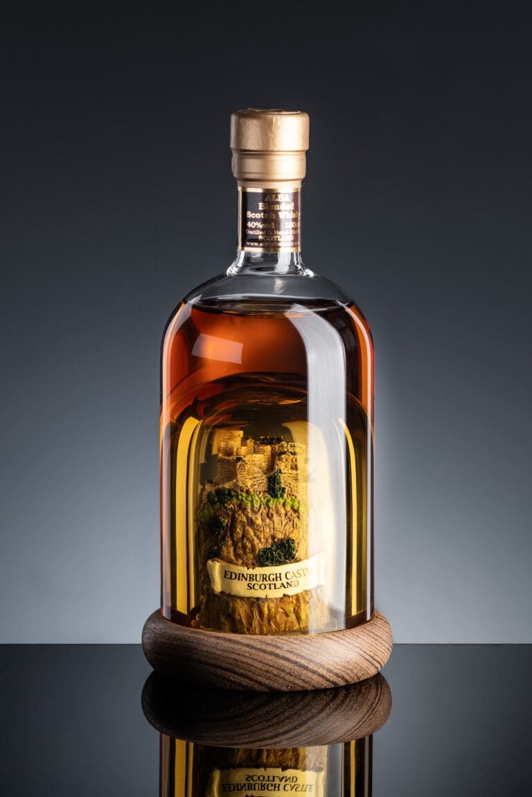 Stylish Edi Castle miniature in whisky bottle