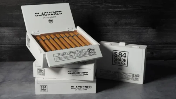 Drew Estate Blackened S84 Corona Cigar