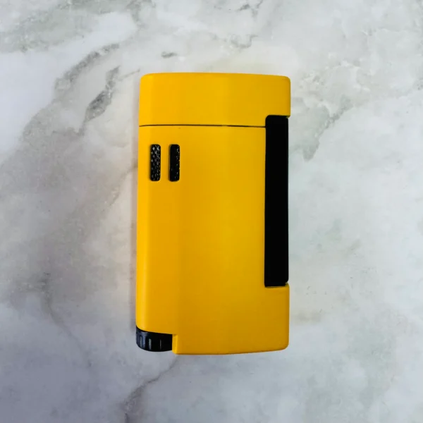 Mantis Apex lighter in yellow