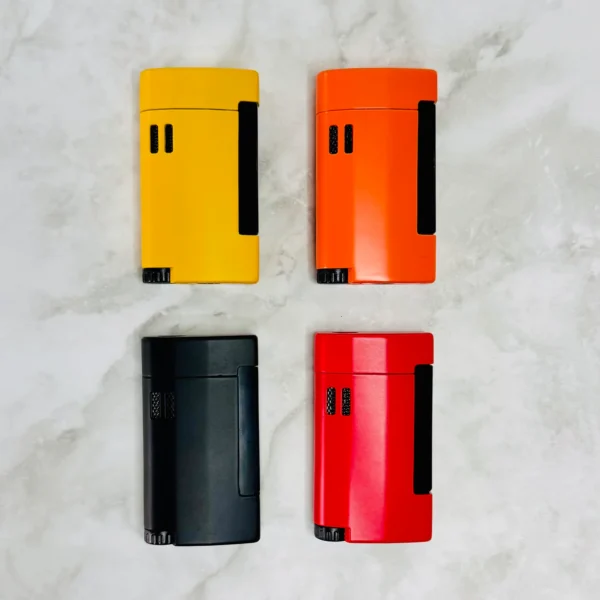 Mantis Apex Lighter in Black